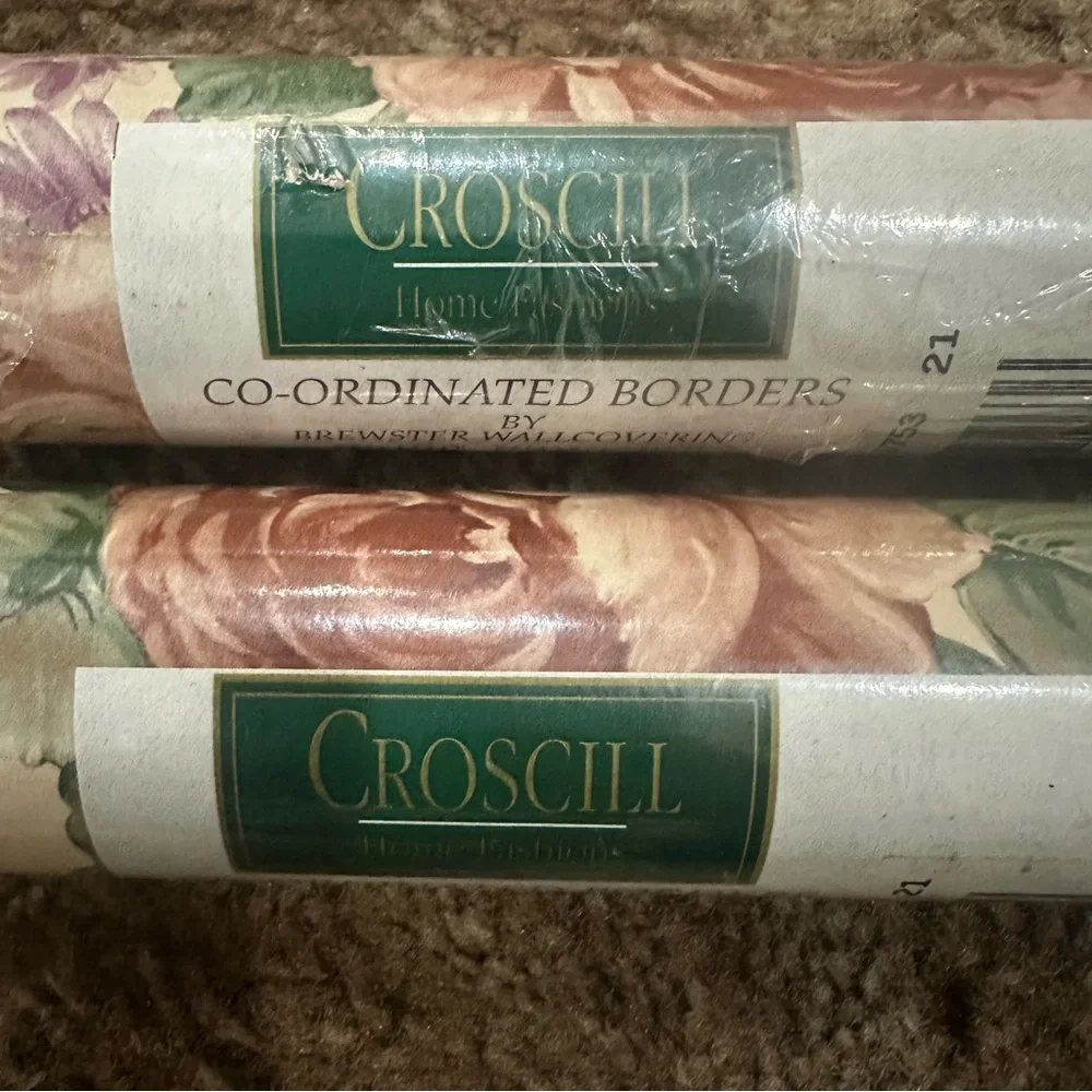 Vintage Croscill Home Wallpaper Border in Costwolds Rose Pattern 11 yds Set of 2